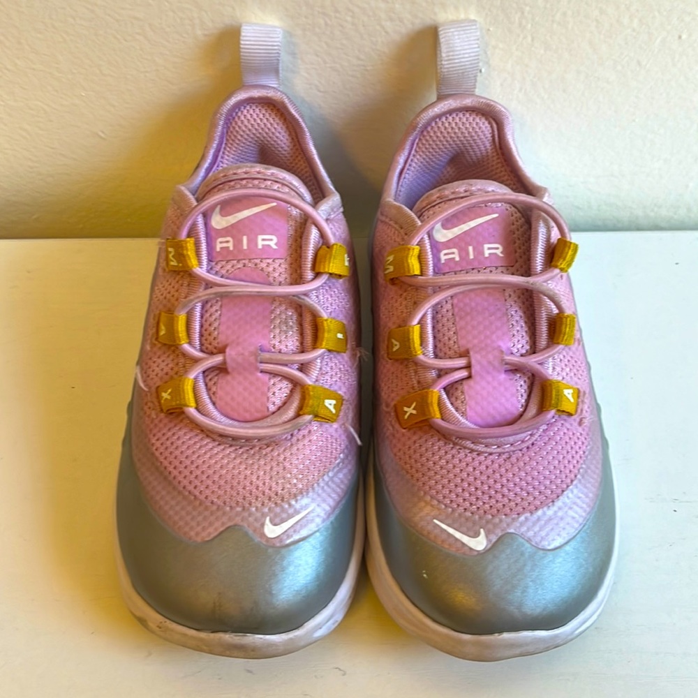 Nike toddler 7 t